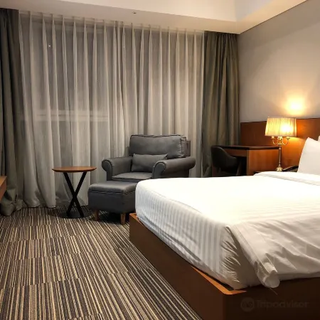 GOLDEN TULIP Incheon Airport Hotel & Suites