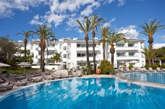 Puerto Azul Suite Hotel