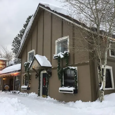 Frisco Lodge Hotels near Kensho Super Chair
