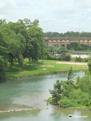 Camden Street Riverwalk Bridge