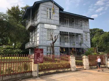 Casa de Ferro (The Iron House)