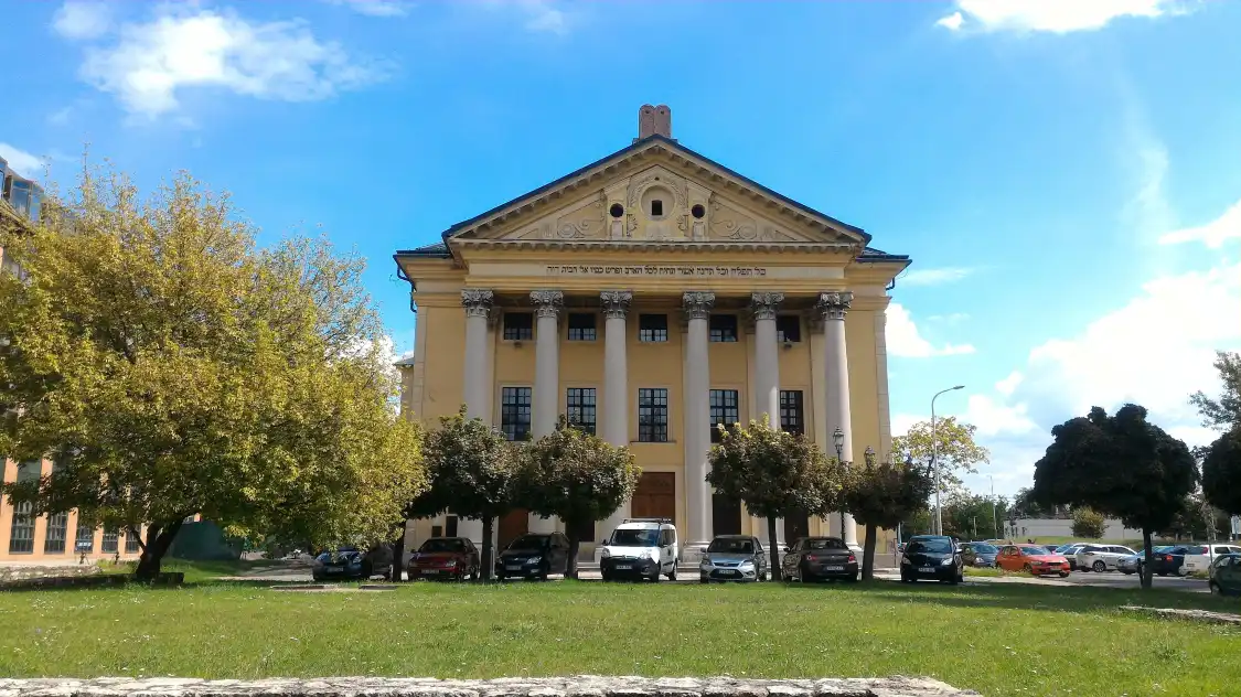 Отели рядом с достопримечательностью «Óbuda Synagogue»