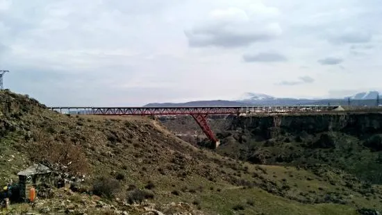 Nor Hachen Bridge