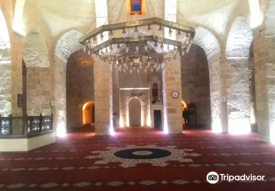 Hoskadem Camii