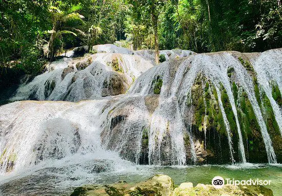 Saluopa Waterfall