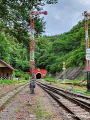 Khun Tan Train Tunnel