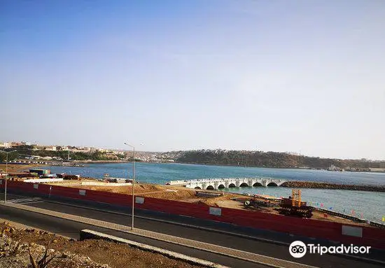 Praia de Gamboa Beach