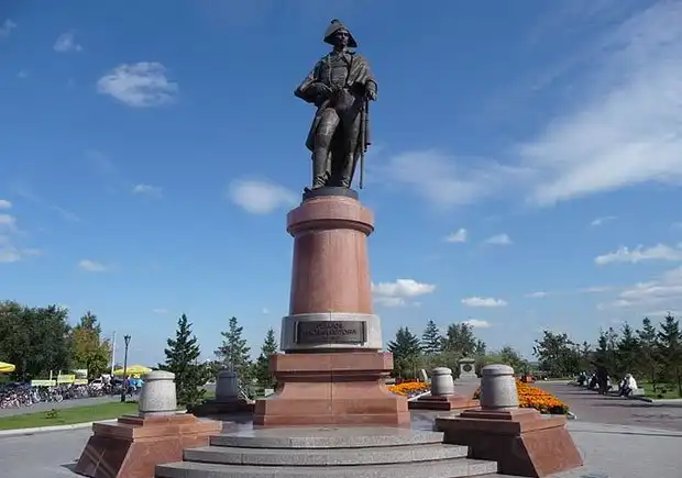 Monument to Nikolay Petrovich Rezanov附近的飯店