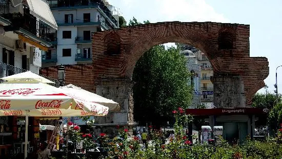 Arco di Galerio (Kamara)