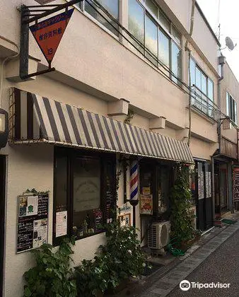 梶川理髪館・理容史料館