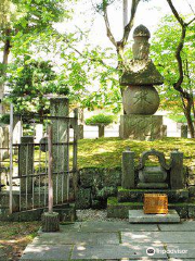 Grave of Gamo Jisato