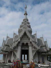 Lak Muang Phayao Shrine