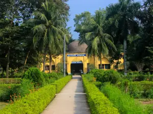 Sixty Dome Mosque