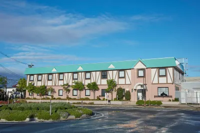 Hotel Folkloro Takahata Các khách sạn ở Takahata