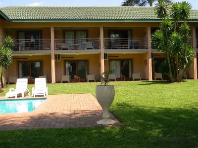 Rio Vista Lodge Hotels near The Pinnacle Rock