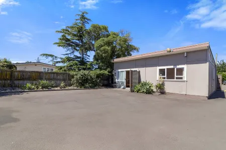 Comfort Inn Westshore Beach