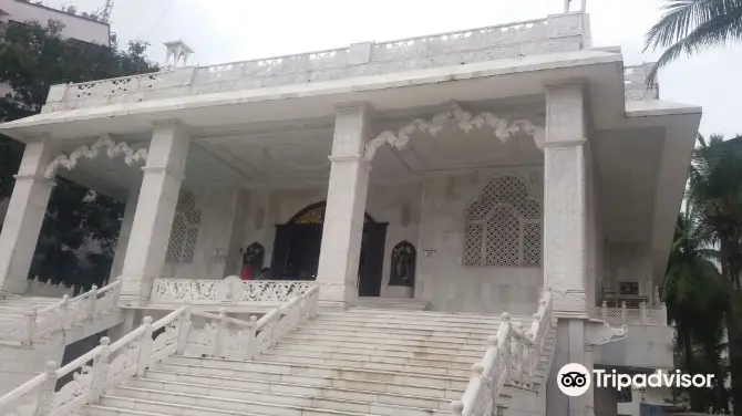 Sri Sri Radha Giridhari Temple