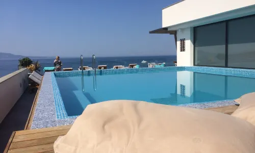 Glow Boutique Hotel & Suites