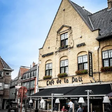Hotel de la Paix