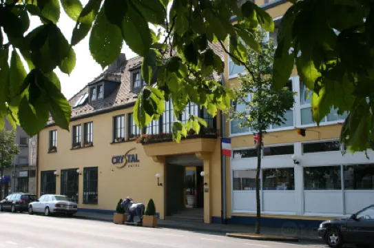 Hotel Crystal Отели в г. Саарбрюккен