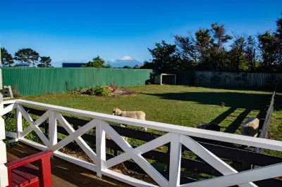 Kerry Lane Motel Hotels near Hawera Water Tower