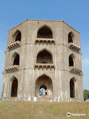 Salabat Khan's Tomb