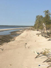 Patricia Beach Provincial Park