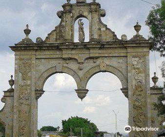 Arco de Ingreso a Zapopan