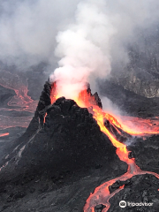 尼拉貢戈火山