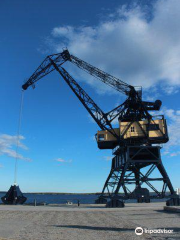 The Old Harbour Crane