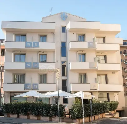 Hotel Perlage Florence -with Private Parking & Fast Wifi - parking