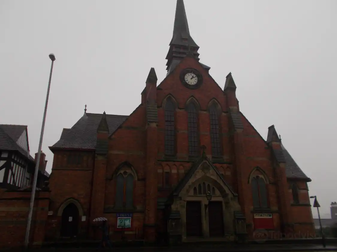 Hotels near St Paul's C of E Church