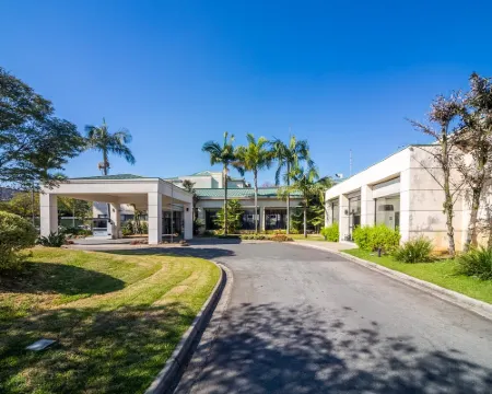 ホテル パナンビー グァルーリョス グアルリョスのホテル