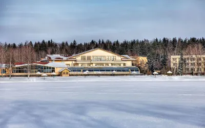 Yahonty Noginsk Hotel Hotels near Pamyatnik Semonovu I Dubovitskomu