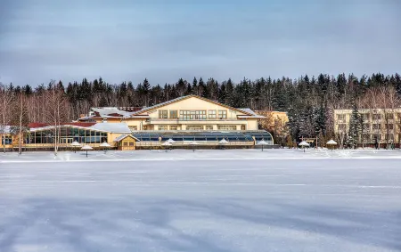 Парк-отель Яхонты Ногинск Отели в г. Ногинский район