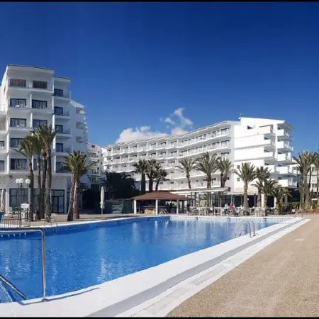 Hotel Cap Negret Отели в г. Альтеа