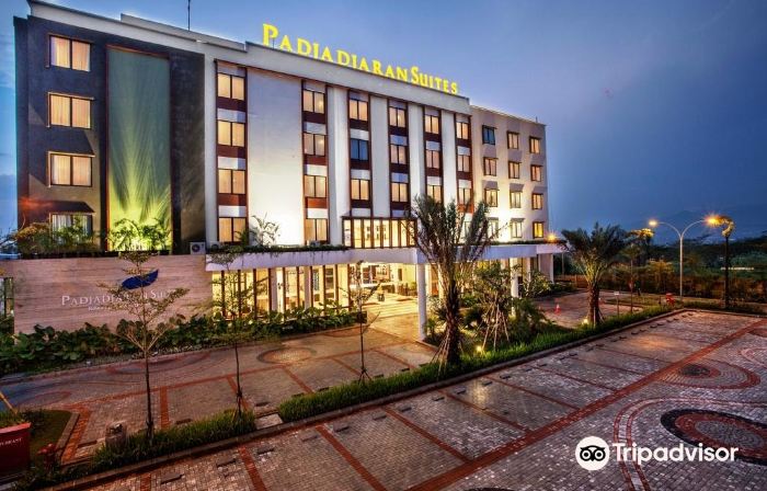 Padjadjaran Suites Resort and Convention Hotel