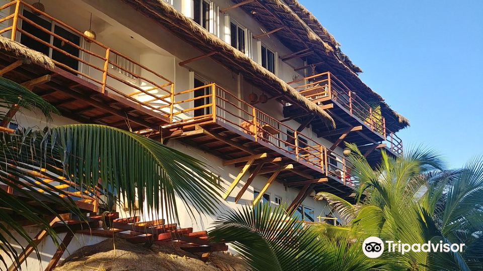 El Fuerte Beach Resort