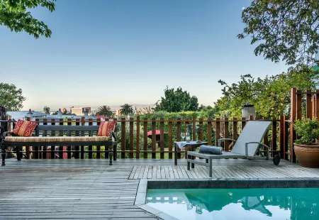 Rosedene Guest House Отели рядом с достопримечательностью «Devil's Peak»