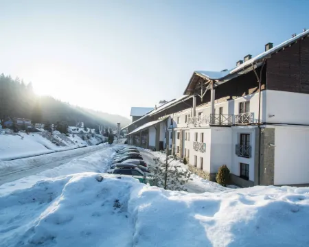 耶瓦柔納科魯尼斯卡酒店 克雷尼察酒店