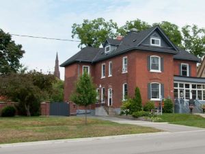 Colborne Bed and Breakfast