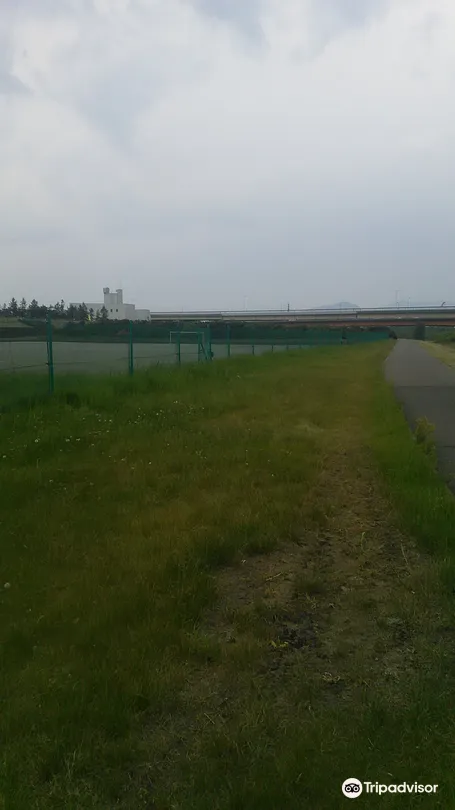 3_Toyo Hiragawa Ryokuchi Soccer Field