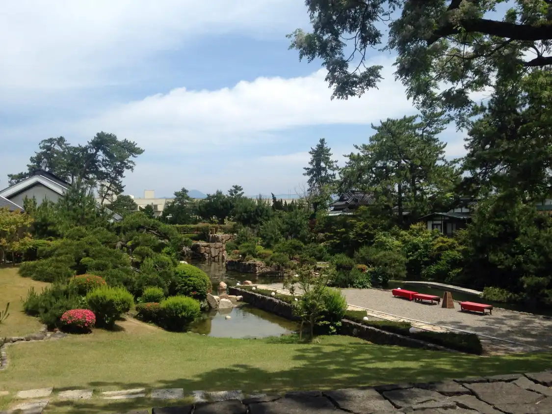 Hotels near Toukouen