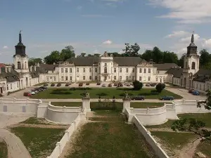 Palace and Park Complex Potockich