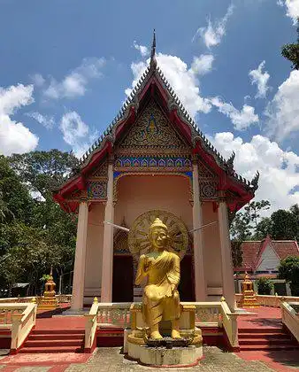 Hotel in zona Wat Na Phra Lan