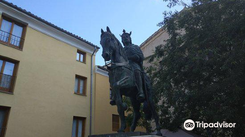 Escultura de Alfonso VIII