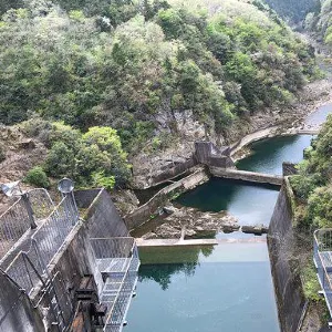 大野ダム公園虹の湖パターゴルフ場