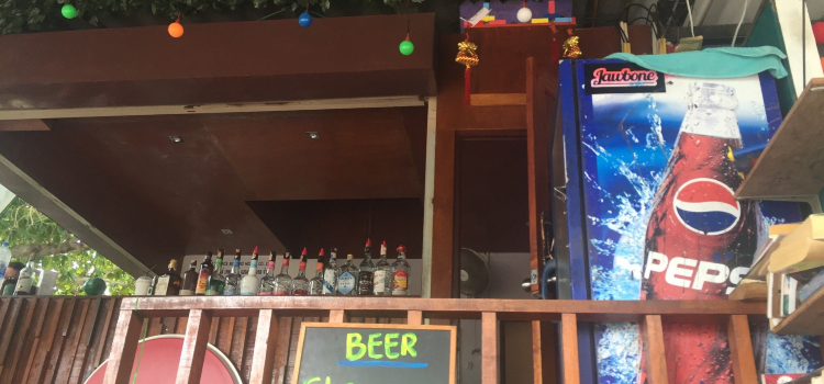 Olly's Bar