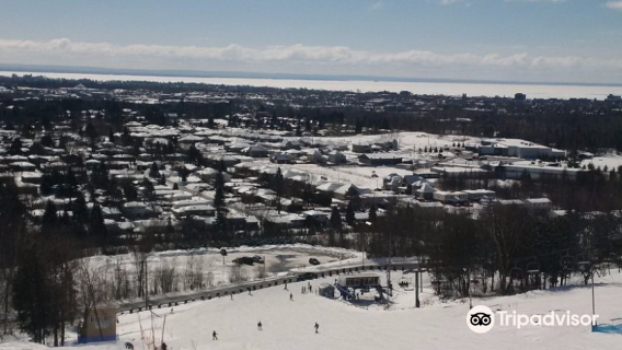 Laurentian Ski Hill