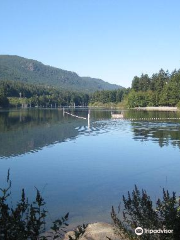 Westwood Lake Park